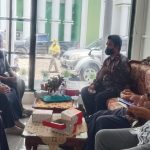 Baju Muslim Belum Diterima, Oang Tua Siswa SDN 017 Manding Datangi Dewan Pendidikan Polman