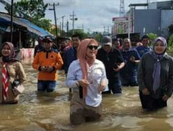 Wawali Makassar Fatma Sambangi Lokasi Banjir Cek Kebutuhan
