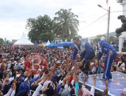 Ribuan Warga Mamuju Senam Bareng Bersama AHY