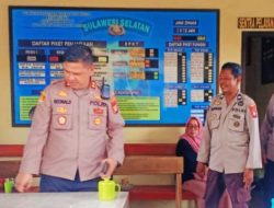 Kapolres Gowa Kunjungi Polsek Somba Opu, Ini yang Dilakukan