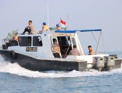 Jaga Kondusifitas Pemilu 2024, Kapolres Pelabuhan Makassar lakukan Patroli Perairan di Kepulauan Sangkarrang