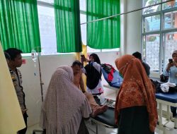 “Babe Gaul” Asal Onang Dengan Jahitan di Kepala