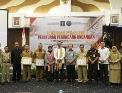 Kemenkumham Babel Lakukan Pembinaan Kepada Perancang Peraturan Perundang-Undangan