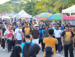 Hari Jadi ke-21 Sulbar Dimeriahkan Jalan Santai Bersama Gubernur