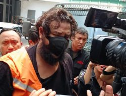 Artis Ammar Zoni Diboyong ke Nusakambangan