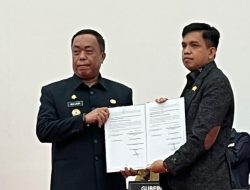 Paripurna DPRD Sulbar Bahas Penyampaian Akhir Pansus Ranperda Penyelenggaraan Perpustakaan