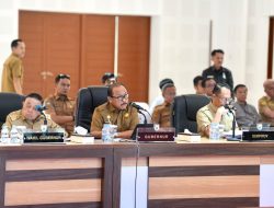 Gubernur, Wagub, dan Sekda Uji Calon Pejabat Sulbar Secara Terbuka