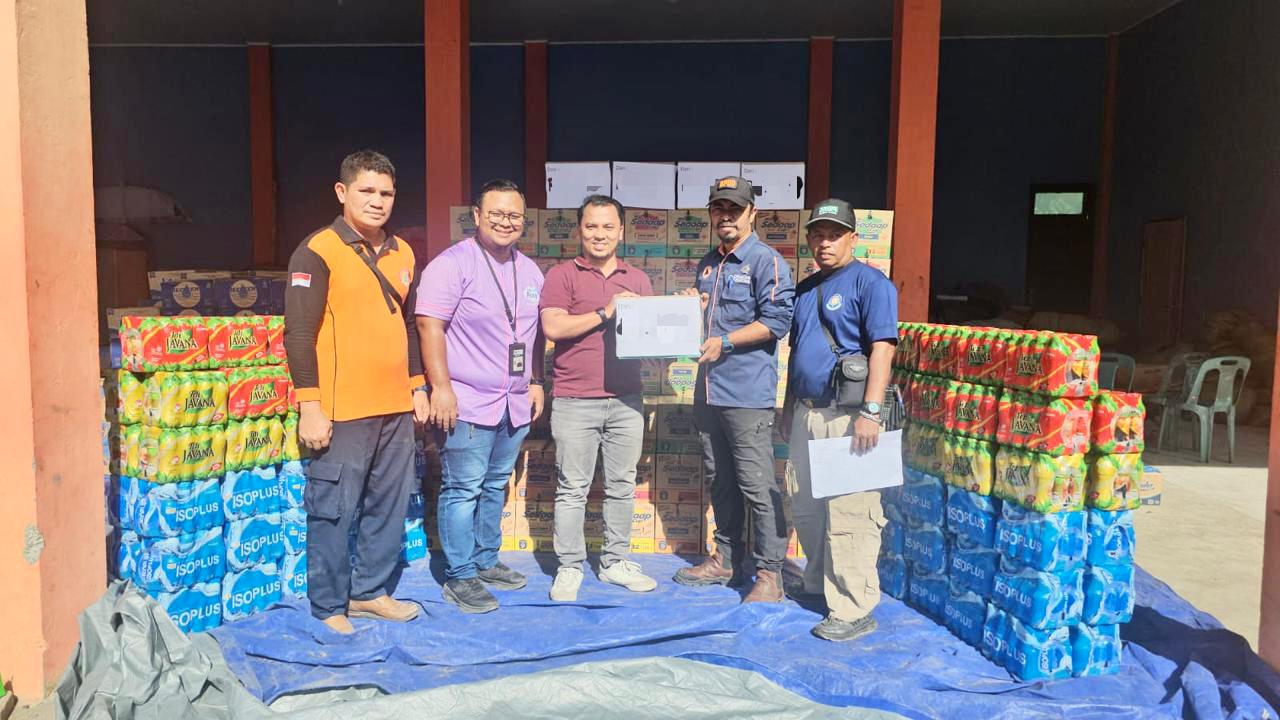 Peduli Korban Bencana, Sandiana Soemarko Salurkan Bantuan ke Agam dan Aceh Tamiang