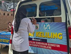 Samsat Keliling UPTD Pajak Majene Rutin Layani Warga di Pasar Pellattoang