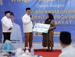 Safari Ramadan di Majene, Gubernur Sulbar Salurkan 1.000 Paket dan Alokasikan Rp50 Miliar