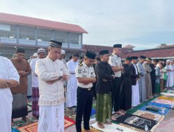 Jajaran Rutan Mamuju Bersama Ratusan Warga Binaan Ikuti Shalat Idul Fitri Dengan Penuh Khidmat Dan Khusyuk