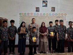 Sentuhan Humanis di Sekolah, Sat Binmas Polres Parepare Tanamkan Adab dan Perilaku Positif pada Pelajar