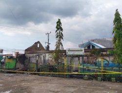 Si Jago Merah Hanguskan 6 Ruang Sekolah Hidayatullah Mamuju