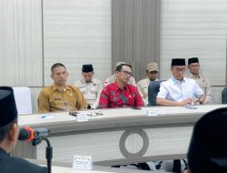Pemkesra Sulbar Berikan Pembekalan ke 27 Petugas Haji 2026