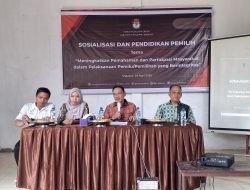 Hadirkan Kajari Sebagai Pemateri, KPU Polman Gelar Pendidikan Pemilih Bagi Pemilih Perempuan