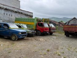 Polisi Amankan 5 Mobil Pelangsir BBM Subsidi di Mamuju