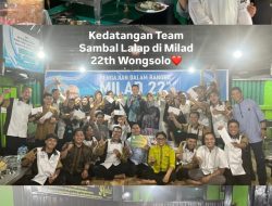 Syukuran Milad ke-22 RM Ayam Bakar Wong Solo Makassar, Karyawan Diganjarkan Rp100 Juta oleh Owner