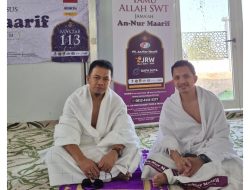 Dr. Bunyamin Yapid Sampaikan Pesan Menteri Agama dalam Khutbah Arafah Jemaah Haji Khusus