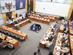 DPR Setujui Tambahan Anggaran Kemenag 2027 Rp41,8 Triliun untuk Pendidikan dan Guru