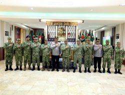 Dankodaeral VI Jalin Sinergitas TNI-Polri Sekaligus Terima Kejutan Ulang Tahun di Makodam XIV/Hasanuddin