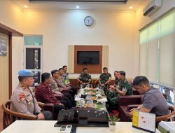 Perkuat Sinergitas TNI-Polri, Kapolres Pangkep Kunjungi Makodim 1421