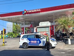 Sat Lantas Polres Parepare Laksanakan Pemantauan Arus Lalu Lintas dan Antrean BBM