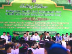 Hadiri Milad Ponpes Uswatun Hasanah, Bupati Ajak Sukseskan Pejuang Subuh hingga Berikan Kado Spesial