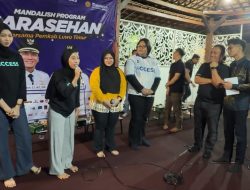 Sarasehan Mandalish di Pare, Bupati Irwan Uji Kemampuan Bahasa Mandarin Inggris Peserta