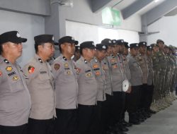 Polres Parepare Gelar Apel Pengamanan Laga Terakhir Penyisihan Grup Piala Gubernur Sulsel Parepare Vs Sidrap