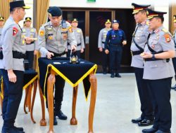 Irjen Pol M. Awal Chairuddin Resmi Dilantik Kapolda Sulsel, Gantikan Djuhandhani