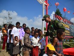 Peringati Hari Kesaktian Pancasila, Satgas Yonif 725/Woroagi Hadirkan Keceriaan Bersama Anak-Anak di Papua Pegunungan