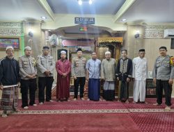 Polsek Ujung Gelorakan Shalat Subuh Berjamaah Sampaikan Pesan Kamtibmas