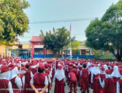 Edukasi Pelajar, Sat Lantas Polres Parepare Sambangi UPTD SDN 37 Lewat Police Goes to School