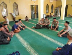 Gelar Safari Jumat di Soreang, Kapolres Parepare Serap Aspirasi dan Imbau Warga Jaga Kondusifitas