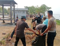 Bersih – Bersih Pantai, Polsek Ujung dan Pemerintah Kecamatan Ujung Bersinergi